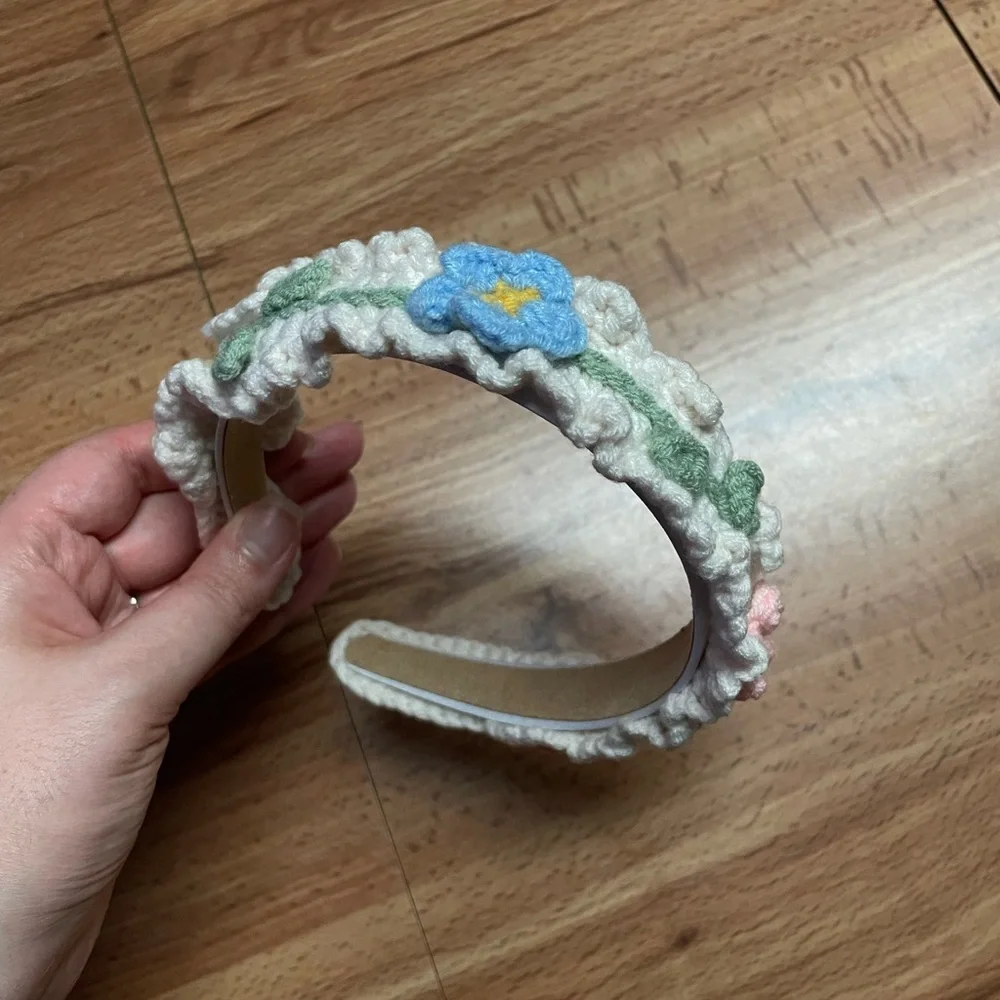 Dainty White Cream Floral Knit/ Crochet Headband